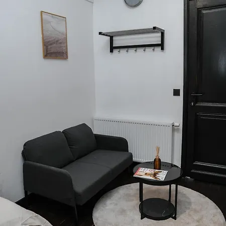 Apartment Comfy & Cozy 5Br Apartment In The Heart Of Ghent