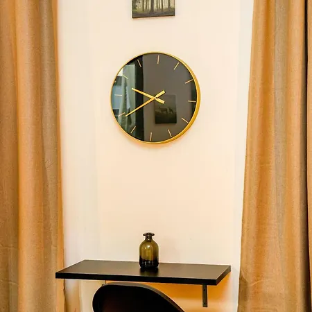 Comfy & Cozy 5Br Apartment In The Heart Of Ghent