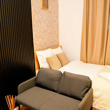 Apartment Comfy & Cozy 5Br Apartment In The Heart Of Ghent *