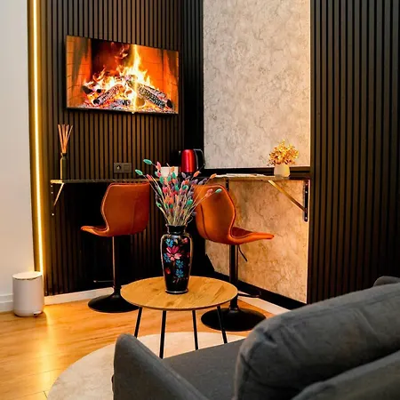 Comfy & Cozy 5Br Apartment In The Heart Of Ghent *