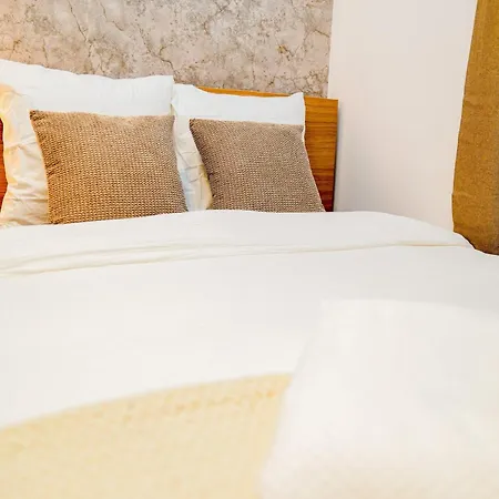 Comfy & Cozy 5Br Apartment In The Heart Of Ghent Apartment Ghent