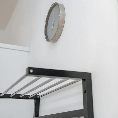 Comfy & Cozy 5Br Apartment In The Heart Of Ghent Apartment