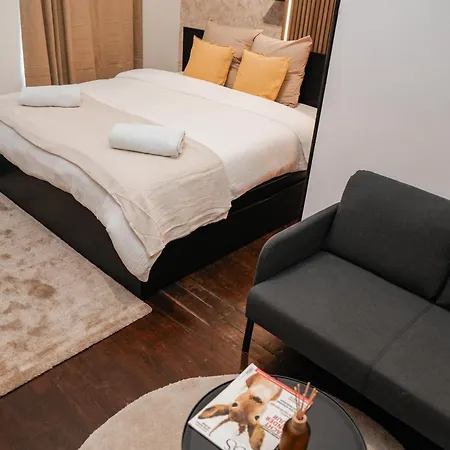 Comfy & Cozy 5Br Apartment In The Heart Of Ghent