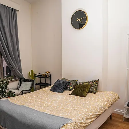 Comfy & Cozy 5Br Apartment In The Heart Of Ghent * Ghent